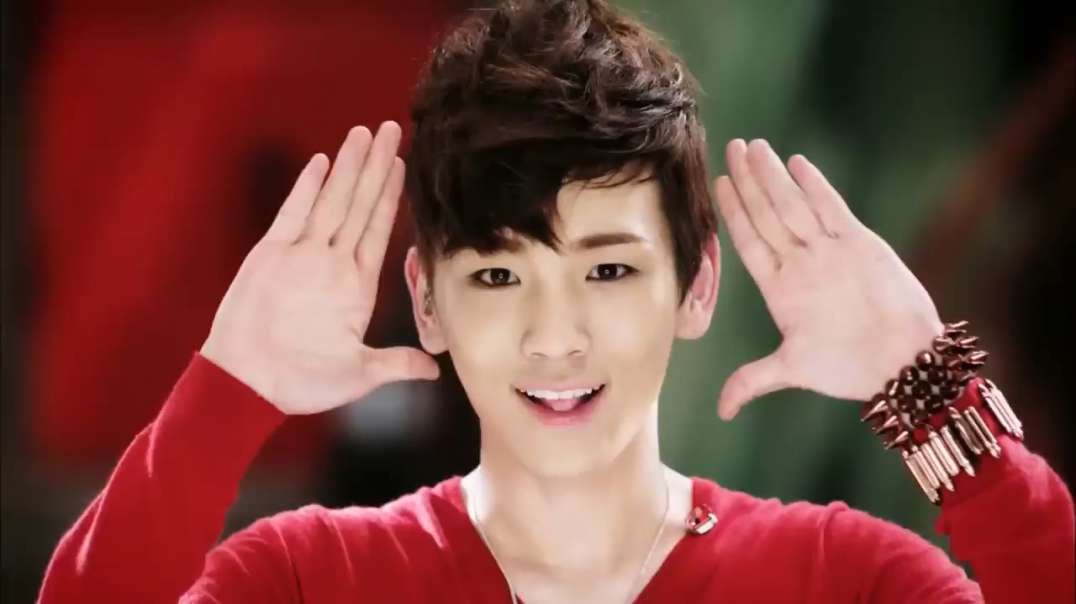SHINee - Hello