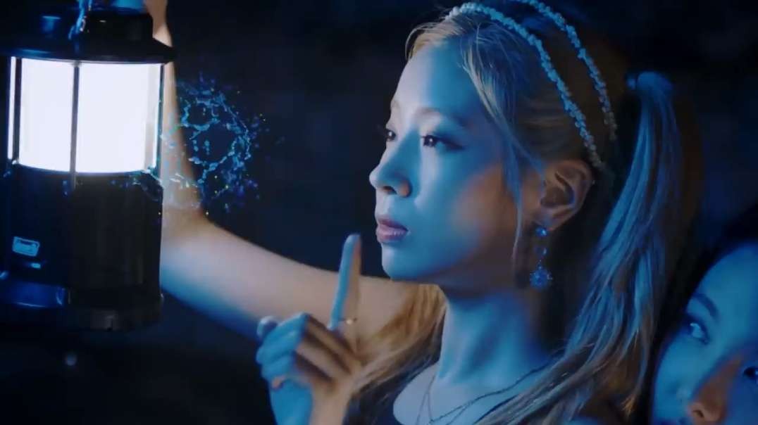 TWICE - Dance The Night Away