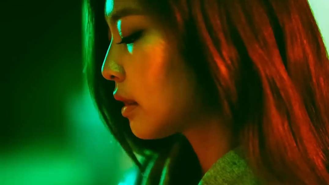 BLACKPINK - WHISTLE